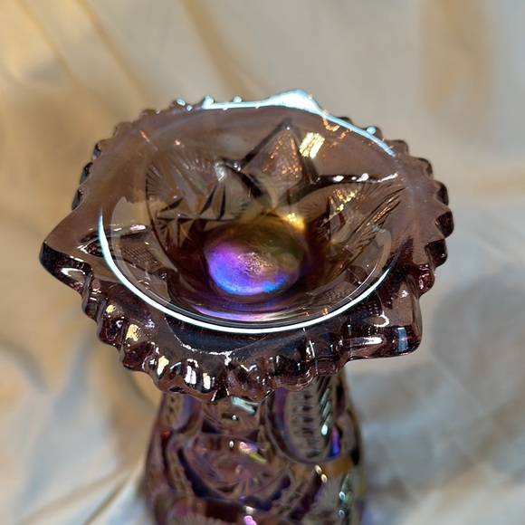 Vintage L. E. Smith Nortec Ohio Star Carnival Iridescent Amethyst Glass Vase 9" - Picture 4 of 10